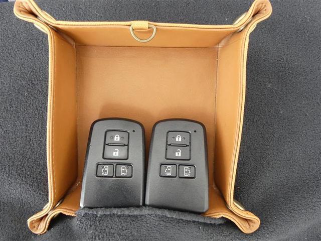 2.5Z フルセグ メモリーナビ 後席モニター バックカメラ ETC 両側電動スライド LEDヘッドランプ 3列シート ワンオーナー DVD再生 乗車定員7人 安全装備 ナビ&TV CD アルミホイール(21枚目)