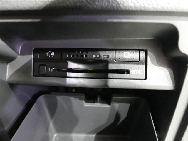 ヴォクシー ＺＳ　煌ＩＩ　フルセグ　ＨＤＤナビ　後席モニター　バックカメラ　ＥＴＣ　両側電動スライド　ＨＩＤヘッドライト　３列シート　ウオークスルー　ワンオーナー　ＤＶＤ再生　ミュージックプレイヤー接続可　乗車定員８人　ＣＤ（9枚目）