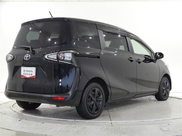 シエンタ Ｇ　セーフティーエディションＩＩ　フルセグ　メモリーナビ　後席モニター　バックカメラ　衝突被害軽減システム　両側電動スライド　ＬＥＤヘッドランプ　３列シート　ウオークスルー　ワンオーナー　ＤＶＤ再生　記録簿　乗車定員７人　ナビ＆ＴＶ（3枚目）