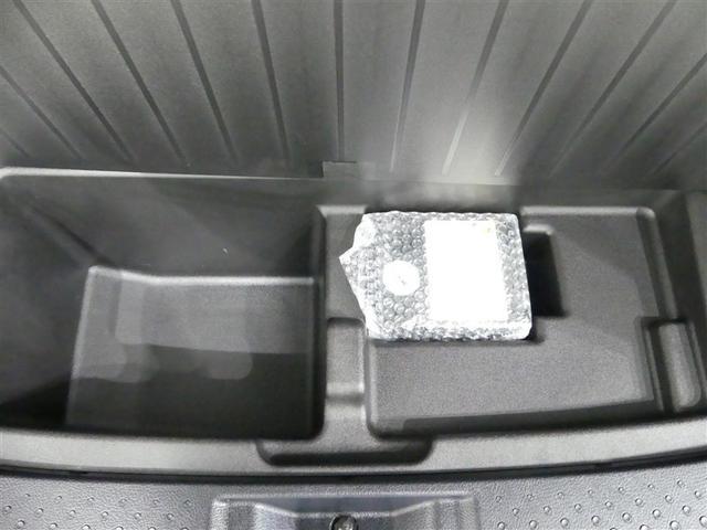 シエンタ Ｇ　セーフティーエディションＩＩ　フルセグ　メモリーナビ　後席モニター　バックカメラ　衝突被害軽減システム　両側電動スライド　ＬＥＤヘッドランプ　３列シート　ウオークスルー　ワンオーナー　ＤＶＤ再生　記録簿　乗車定員７人　ナビ＆ＴＶ（21枚目）