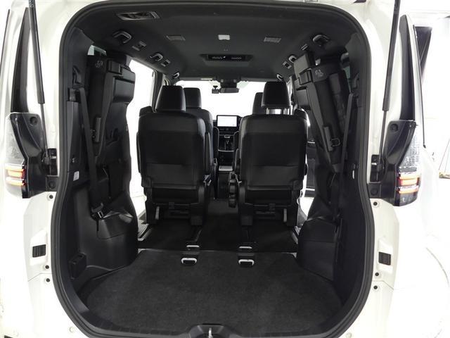 ヴォクシー S-Z フルセグ メモリーナビ バックカメラ 衝突被害軽減システム ETC 両側電動スライド LEDヘッドランプ 3列シート ワンオーナー DVD再生 ミュージックプレイヤー接続可 記録簿 乗車定員7人 CD(24枚目)