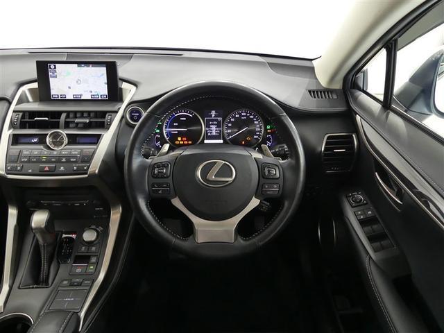 NX NX300h バージョンL 革シート 4WD フルセグ メモリーナビ バックカメラ 衝突被害軽減システム ETC LEDヘッドランプ ワンオーナー DVD再生 ミュージックプレイヤー接続可 記録簿 安全装備 電動シート CD(4枚目)
