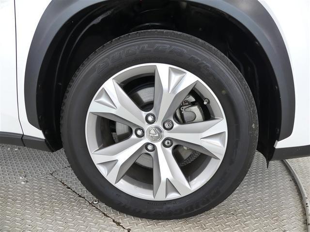 NX NX300h バージョンL 革シート 4WD フルセグ メモリーナビ バックカメラ 衝突被害軽減システム ETC LEDヘッドランプ ワンオーナー DVD再生 ミュージックプレイヤー接続可 記録簿 安全装備 電動シート CD(11枚目)