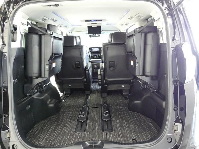 ヴェルファイアハイブリッド ＺＲ　Ｇエディション　革シート　４ＷＤ　フルセグ　メモリーナビ　後席モニター　バックカメラ　衝突被害軽減システム　ＥＴＣ　両側電動スライド　ＬＥＤヘッドランプ　３列シート　ＤＶＤ再生　記録簿　乗車定員７人　安全装備　ＣＤ（26枚目）