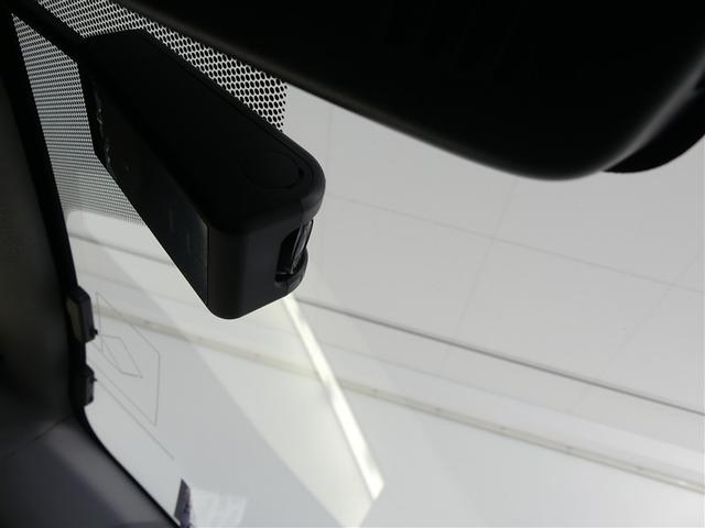 アクア Ｇ　フルセグ　メモリーナビ　バックカメラ　ドラレコ　衝突被害軽減システム　ＥＴＣ　ＤＶＤ再生　記録簿　展示・試乗車　オートクルーズコントロール　ナビ＆ＴＶ　ＣＤ　盗難防止装置　スマートキー　キーレス（7枚目）