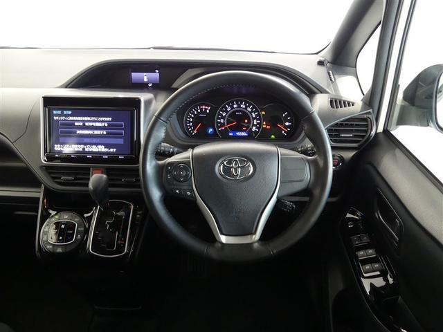 ヴォクシー ZS 4WD フルセグ メモリーナビ 後席モニター バックカメラ 衝突被害軽減システム ETC 電動スライドドア LEDヘッドランプ 3列シート ウオークスルー ワンオーナー DVD再生 記録簿 ナビ&TV(2枚目)