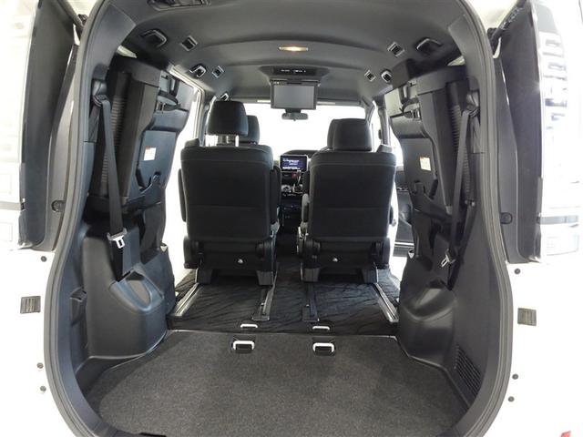 ヴォクシー ZS 4WD フルセグ メモリーナビ 後席モニター バックカメラ 衝突被害軽減システム ETC 電動スライドドア LEDヘッドランプ 3列シート ウオークスルー ワンオーナー DVD再生 記録簿 ナビ&TV(21枚目)