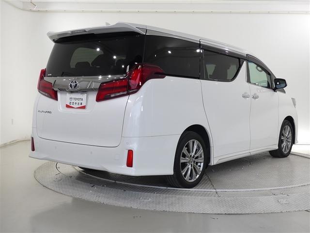 アルファード ２．５Ｓ　タイプゴールドＩＩ　フルセグ　メモリーナビ　後席モニター　バックカメラ　衝突被害軽減システム　ＥＴＣ　両側電動スライド　ＬＥＤヘッドランプ　３列シート　ワンオーナー　ミュージックプレイヤー接続可　記録簿　乗車定員７人（4枚目）