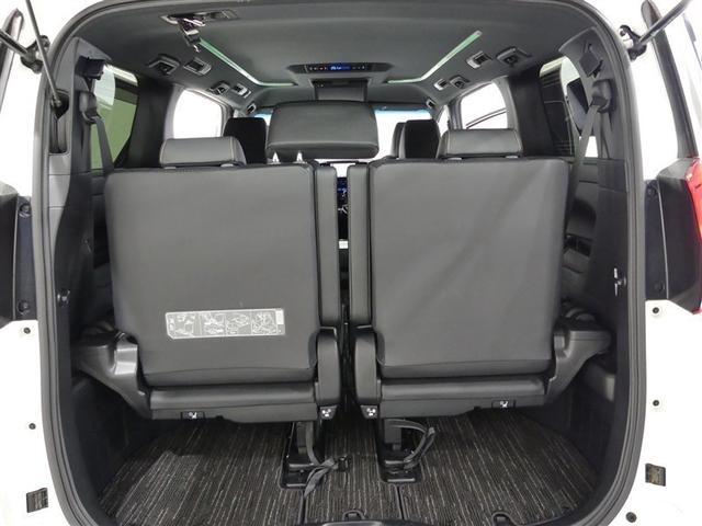 アルファード ２．５Ｓ　タイプゴールドＩＩ　フルセグ　メモリーナビ　後席モニター　バックカメラ　衝突被害軽減システム　ＥＴＣ　両側電動スライド　ＬＥＤヘッドランプ　３列シート　ワンオーナー　ミュージックプレイヤー接続可　記録簿　乗車定員７人（22枚目）