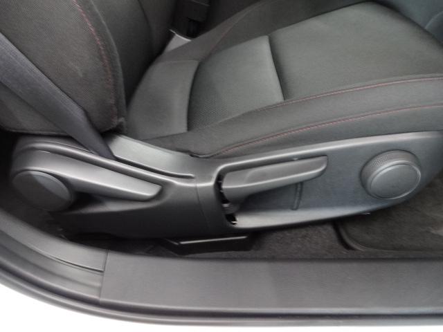 ＭＡＺＤＡ３ファストバック １．５　１５Ｓ　ブラックトーンエディション（8枚目）