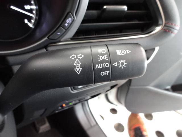 ＭＡＺＤＡ３ファストバック １．５　１５Ｓ　ブラックトーンエディション（25枚目）