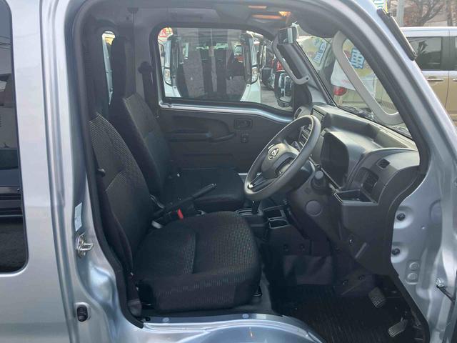 ハイゼットトラック ジャンボエクストラ4WD・純正ナビ・ドラレコ・ETC2.0付 まごころ保証1年間・走行距離無制限・走行距離19.414km・LEDヘッドライト・フロントフォグランプ・キーフリーキー・荷台灯・パワーウィンドウ・電動格納ミラー・コーナーセンサー(12枚目)