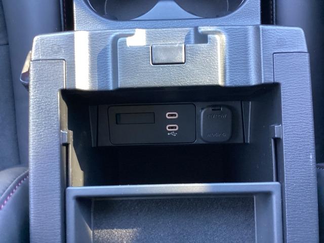 ＣＸ－５ ２．２　ＸＤ　ブラックトーンエディション　ディーゼルターボ　ワイヤレス充電　スマホアプリ連動　ハンズフリー機能付きパワーリフトゲート　ＢＯＳＥサウンドシステム　ＵＳＢ－Ｃポイント　３６０度カメラ　禁煙　ＬＥＤライト　アドバンスドキー　Ｂｌｕｅｔｏｏｔｈ　ＥＴＣ（20枚目）