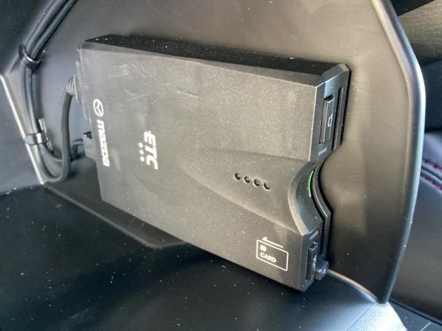 ＣＸ－５ ２．２　ＸＤ　ブラックトーンエディション　ディーゼルターボ　ワイヤレス充電　スマホアプリ連動　ハンズフリー機能付きパワーリフトゲート　ＢＯＳＥサウンドシステム　ＵＳＢ－Ｃポイント　３６０度カメラ　禁煙　ＬＥＤライト　アドバンスドキー　Ｂｌｕｅｔｏｏｔｈ　ＥＴＣ（21枚目）