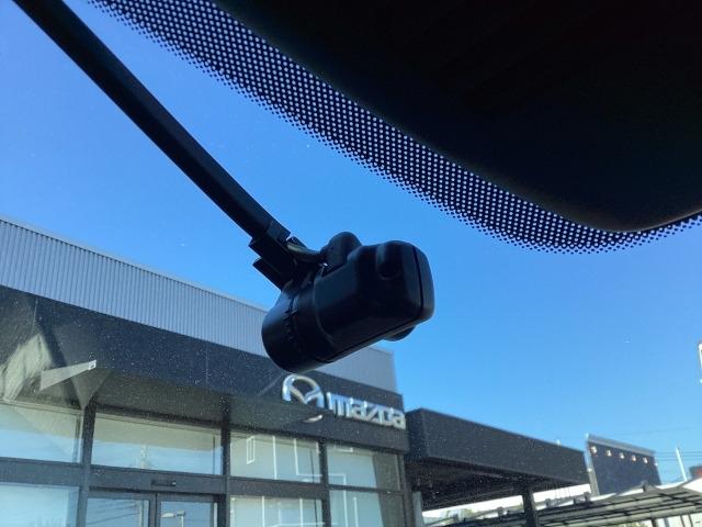 ＣＸ－５ ２．２　ＸＤ　ブラックトーンエディション　ディーゼルターボ　ワイヤレス充電　スマホアプリ連動　ハンズフリー機能付きパワーリフトゲート　ＢＯＳＥサウンドシステム　ＵＳＢ－Ｃポイント　３６０度カメラ　禁煙　ＬＥＤライト　アドバンスドキー　Ｂｌｕｅｔｏｏｔｈ　ＥＴＣ（22枚目）