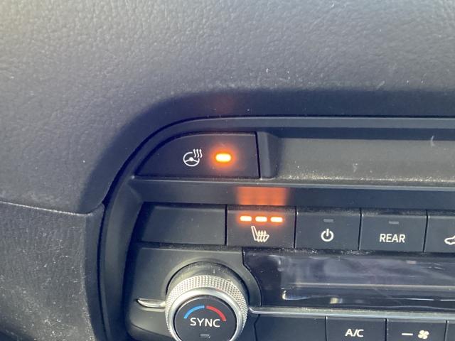 ＣＸ－８ ２．２　ＸＤ　ブラックトーン　エディション　ディーゼルターボ　マツダコネクトナビ　フルセグＴＶ　Ｂｌｕｅｔｏｏｔｈ　ＵＳＢ　運転席パワーシート　シートヒータ　マツダレーダークルーズ　ワンオーナー７　３６０ビュー　電動リヤゲート　衝突軽減装置　追従クルコン　ＥＴＣ（19枚目）