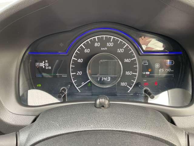 ノート １．２　ｅ－ＰＯＷＥＲ　Ｘ　記録簿付　Ｒカメラ　運転席助手席エアバック　レーンキープ　ＡＵＴＯエアコン　盗難防止システム　ナビＴＶ　ＡＷ　サイドカメラ　運転席エアバッグ　キーレスエントリー　ドラレコ　ＥＴＣ車載器　パワステ（17枚目）