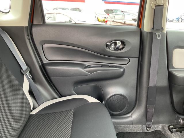 ノート １．２　ｅ－ＰＯＷＥＲ　Ｘ　記録簿付　Ｒカメラ　運転席助手席エアバック　レーンキープ　ＡＵＴＯエアコン　盗難防止システム　ナビＴＶ　ＡＷ　サイドカメラ　運転席エアバッグ　キーレスエントリー　ドラレコ　ＥＴＣ車載器　パワステ（35枚目）