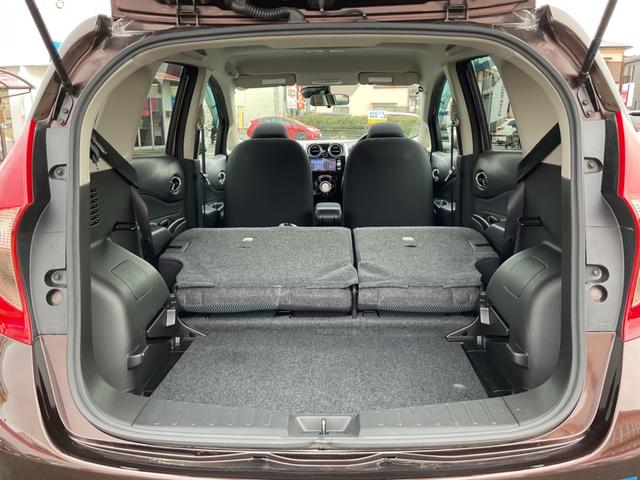 ノート １．２　Ｘ　Ｖセレクション　プラスセーフティ　車線逸脱警告　運転席助手席エアバック　記録簿付き　ＡＡＣ　キーレスエントリー　ＥＴＣ　スマートキー　盗難防止システム　アイドリングストップ　ＡＢＳ　パワステ　メモリナビ　エアバッグ　ナビ＆ＴＶ（27枚目）
