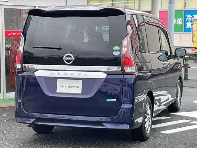 セレナ ２．０　Ｘ　※純正９インチナビ＋後席モニター＋地デジ　３６０度カメラ　ＬＥＤライト　インテリジェントキー　サイドカメラ　Ａストップ　パークアシスト　ＥＴＣ　ドラレコ　アルミホイール　レーンキープ　記録簿　キーレス　メモナビ　ワンセグテレビ　ナビＴＶ（2枚目）