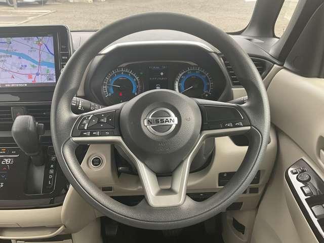 ルークス 660 X ※純正9インチナビ+地デジ+全周囲カメラ 前後衝突軽減ブレーキ 車線逸脱防止 ETC スマートキー 定期点検記録簿 キーフリー ドライブレコーダー i-stop フルオートエアコン パワーウインドウ バックカメラ 盗難防止 カーテンエアバッグ(7枚目)