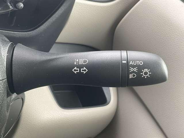 ルークス 660 X ※純正9インチナビ+地デジ+全周囲カメラ 前後衝突軽減ブレーキ 車線逸脱防止 ETC スマートキー 定期点検記録簿 キーフリー ドライブレコーダー i-stop フルオートエアコン パワーウインドウ バックカメラ 盗難防止 カーテンエアバッグ(11枚目)