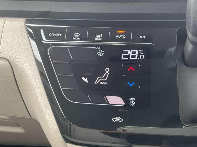 ルークス 660 X ※純正9インチナビ+地デジ+全周囲カメラ 前後衝突軽減ブレーキ 車線逸脱防止 ETC スマートキー 定期点検記録簿 キーフリー ドライブレコーダー i-stop フルオートエアコン パワーウインドウ バックカメラ 盗難防止 カーテンエアバッグ(17枚目)