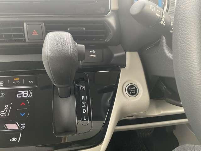 ルークス 660 X ※純正9インチナビ+地デジ+全周囲カメラ 前後衝突軽減ブレーキ 車線逸脱防止 ETC スマートキー 定期点検記録簿 キーフリー ドライブレコーダー i-stop フルオートエアコン パワーウインドウ バックカメラ 盗難防止 カーテンエアバッグ(18枚目)