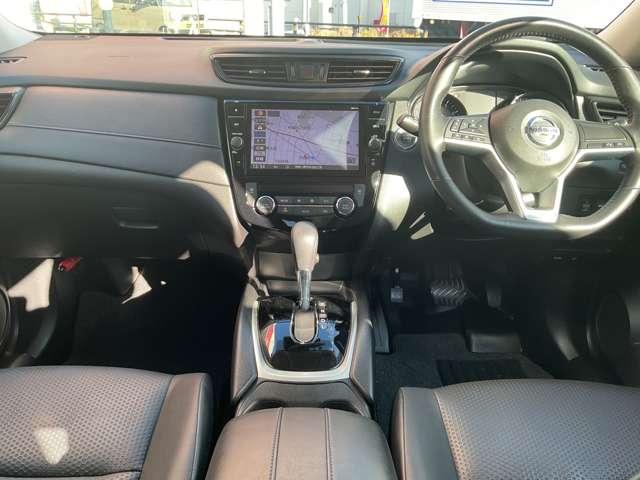 エクストレイル 2.0 20X 2列車 4WD 誤発信抑制機能 車線逸脱防止 フルタイム4WD 盗難防止システム バックモニター オートエアコン ナビ&TV スマ-トキ- アルミ ETC付 PS メモリーナビゲーション パワーウィンドウ 寒冷地(4枚目)