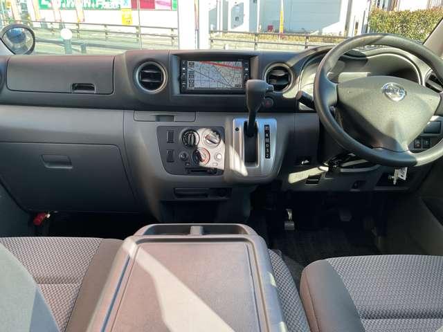 ＮＶ３５０キャラバンバン ２．０　ＤＸ　ロングボディ　アルミホイール　ブレーキサポート　メモリナビ　整備記録簿　キーレスリモコン　パワーウインド　ワンセグ　ＥＴＣ車載器　ドライブレコーダー　盗難防止装置　ＡＣ　エアバック　ＰＳ　ナビＴＶ　ＡＢＳ付（4枚目）