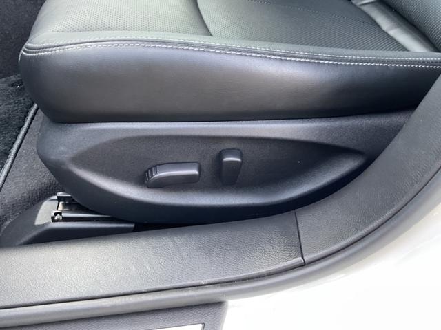 スカイライン ３．５　３５０ＧＴ　ハイブリッド　タイプＰ　スマートキ　プリクラッシュ　盗難防止システム　ＬＥＤ　ＡＷ　オートクルーズコントロール　ＴＶナビ　オートエアコン　Ｄレコ　キーレスゴー　メモリ－ナビ　レーンアシスト　Ｂカメラ　ＥＴＣ　サイドカメラ（26枚目）