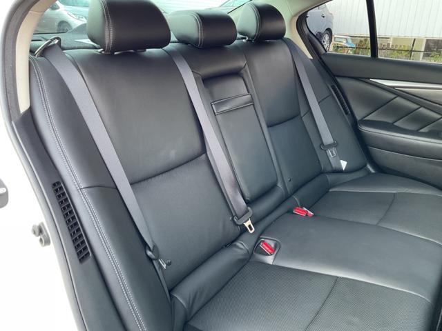 スカイライン ３．５　３５０ＧＴ　ハイブリッド　タイプＰ　スマートキ　プリクラッシュ　盗難防止システム　ＬＥＤ　ＡＷ　オートクルーズコントロール　ＴＶナビ　オートエアコン　Ｄレコ　キーレスゴー　メモリ－ナビ　レーンアシスト　Ｂカメラ　ＥＴＣ　サイドカメラ（30枚目）