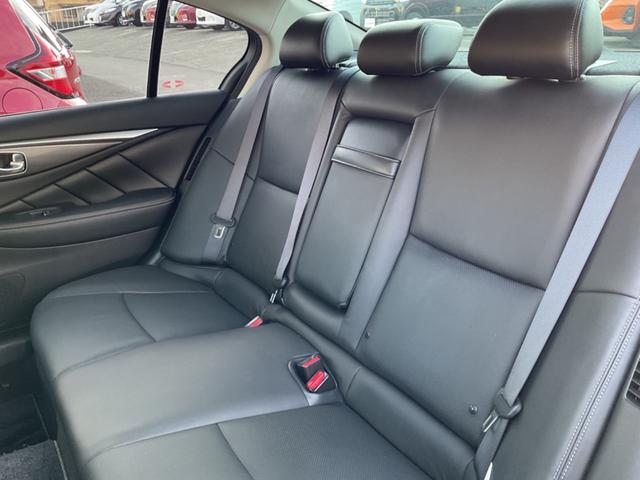 スカイライン ３．５　３５０ＧＴ　ハイブリッド　タイプＰ　スマートキ　プリクラッシュ　盗難防止システム　ＬＥＤ　ＡＷ　オートクルーズコントロール　ＴＶナビ　オートエアコン　Ｄレコ　キーレスゴー　メモリ－ナビ　レーンアシスト　Ｂカメラ　ＥＴＣ　サイドカメラ（32枚目）