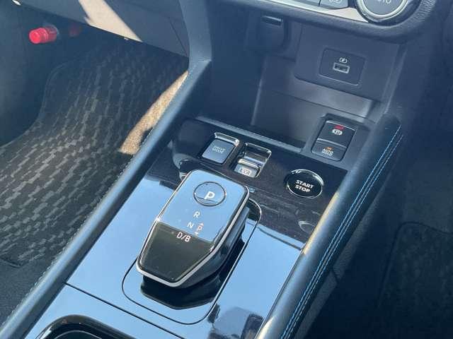 キックス １．２　ＡＵＴＥＣＨ　（ｅ－ＰＯＷＥＲ）　※純正９インチナビ＋地デジ＋全周囲カメラ　インテリジェントキー　アラウンドモニター　ＬＥＤヘットライト　ドライブレコーダー　エマージェンシーブレーキ　ＥＴＣ　メモリーナビ（18枚目）