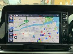 日産純正ナビゲーション。目的地までしっかり案内してくれる事はもちろんですが今や車内を楽しく過ごすためのアイテムとしても欠かせなくなっています。 4