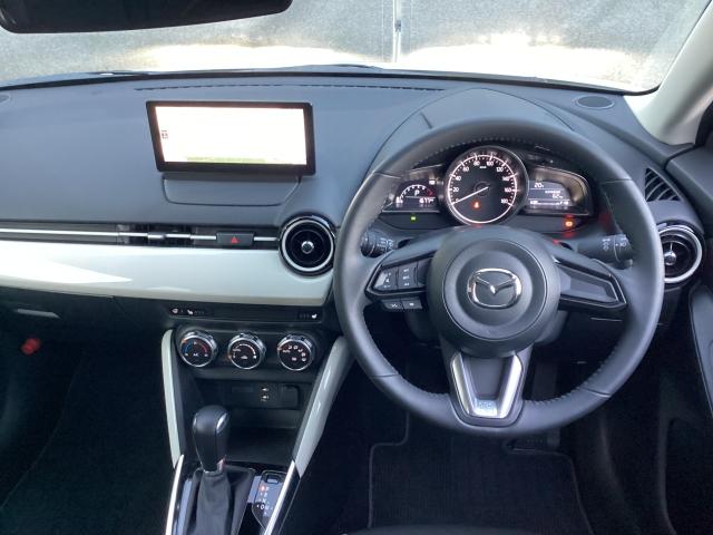 MAZDA2 1.5 15BD i セレクション マツダコネクトナビゲーション 全周囲カメラ 障害物センサー LEDヘッドライト ETC 元整備代車 (2枚目)
