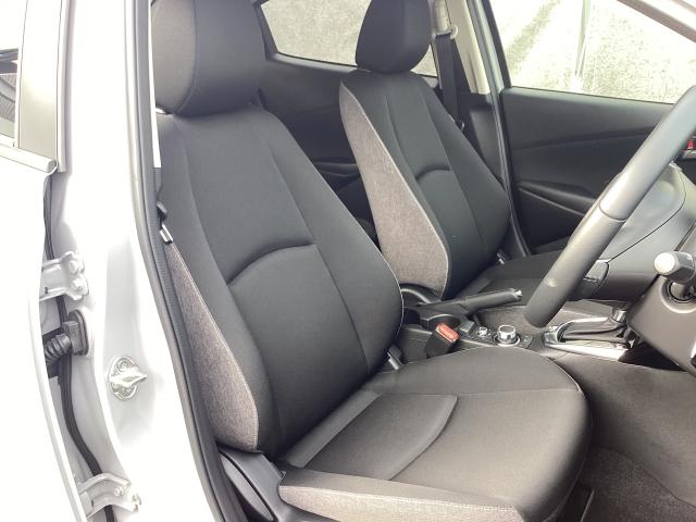 MAZDA2 1.5 15BD 元試乗車 マツダコネクトナビゲーション 全周囲カメラ アクセル踏み間違い防止装置 障害物センサー シートヒーター ETC パノラマモニタ ブルートゥース デモアップ スマートシティブレーキサポート(7枚目)