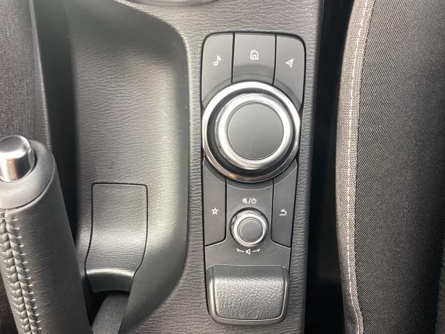 MAZDA2 1.5 15BD 元試乗車 マツダコネクトナビゲーション 全周囲カメラ アクセル踏み間違い防止装置 障害物センサー シートヒーター ETC パノラマモニタ ブルートゥース デモアップ スマートシティブレーキサポート(22枚目)