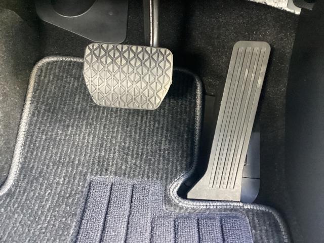 MAZDA2 1.5 15BD 元試乗車 マツダコネクトナビゲーション 全周囲カメラ アクセル踏み間違い防止装置 障害物センサー シートヒーター ETC パノラマモニタ ブルートゥース デモアップ スマートシティブレーキサポート(34枚目)