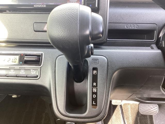 変速ショックが少なく滑らかで低燃費にも貢献してくれるＣＶＴ