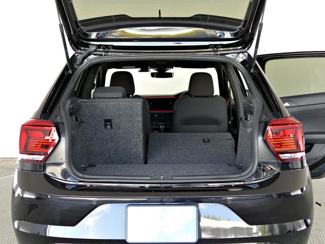 ポロＧＴＩ ベースグレード　ＮＡＶＩＴＥＣＰＫＧ　純正ナビＴＶ　バックカメラ　障害物センサー　ＬＥＤヘッドライト　後方死角検知機能　ドライブレコーダー　禁煙使用　認定中古車保証１年付　認定中古車（26枚目）