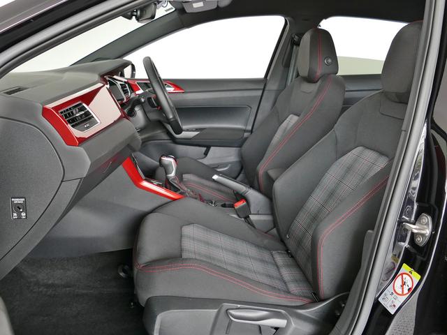 ポロＧＴＩ ベースグレード　ｓｕｐｏｒｔＳｅｌｅｃｔ　１８インチアルミ　純正ナビＴＶ　バックカメラ　障害物センサー　ＬＥＤヘッドライト　後方死角検知機能　禁煙使用　認定中古車保証１年付　認定中古車（14枚目）