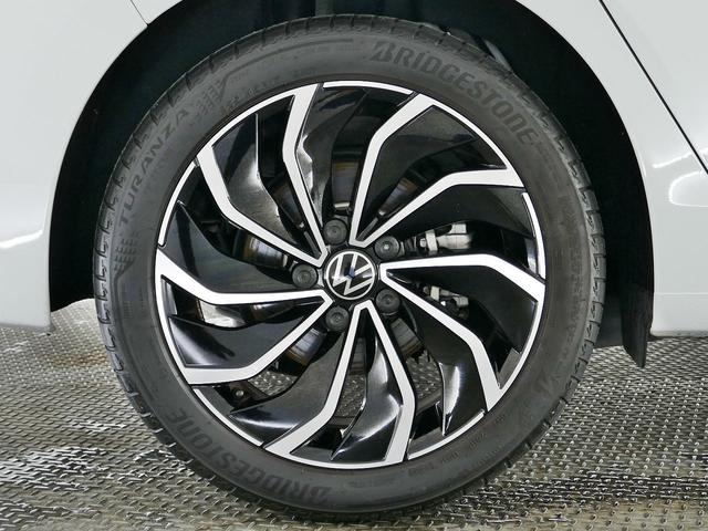 ゴルフ ＴＤＩアクティブアドバンス　プラチナムエディション　ナビ　テクノロジー　１７インチアルミ　ＥＴＣ２．０　リアカメラ　歩行者検知エマージェンシーブレーキ　デジタルメーター　追従機能ＡＣＣ　後方支援　後退時衝突防止　前後センサー　駐車支援　トラベルアシスト（47枚目）