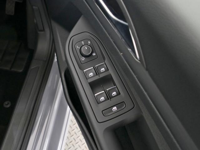 ゴルフ eTSIスタイル ラグジュアリーパッケージ ハーマーカードンスピーカー サンルーフ 純正ナビゲーション TV バックカメラ IQヘッドライト 1オーナー 禁煙車 認定中古車(41枚目)