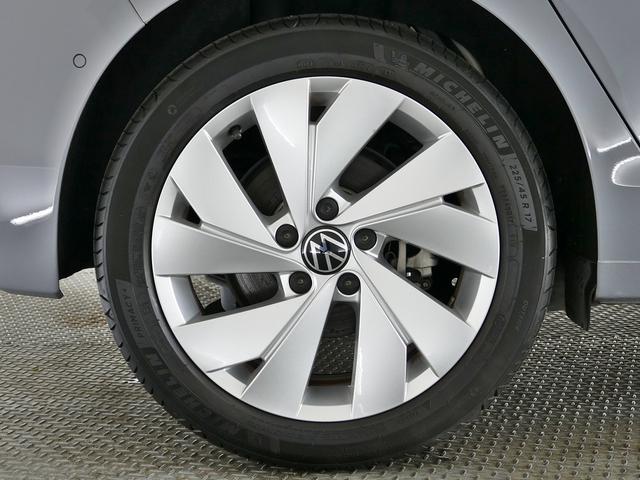 ゴルフ eTSIスタイル ラグジュアリーパッケージ ハーマーカードンスピーカー サンルーフ 純正ナビゲーション TV バックカメラ IQヘッドライト 1オーナー 禁煙車 認定中古車(49枚目)