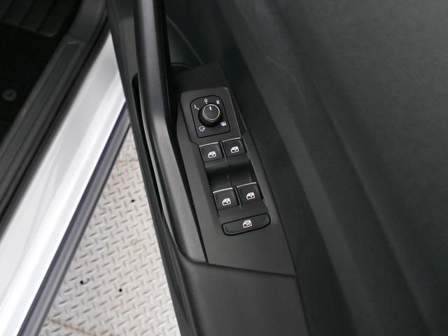 T-クロス カッパースタイル 純正ナビ ETC2.0 リアカメラ 歩行者検知エマージェンシーブレーキ 障害物センサー 後方死角検知機能 追従機能ACC LEDライト 認定中古車(38枚目)