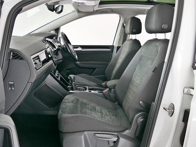 ゴルフトゥーラン TSI ハイライン パノラマスラィディングルーフ 純正ナビ ETC2.0 リアカメラ 歩行者検定エマージェンシーブレーキ 追従機能ACC LEDライト認定中古車(16枚目)