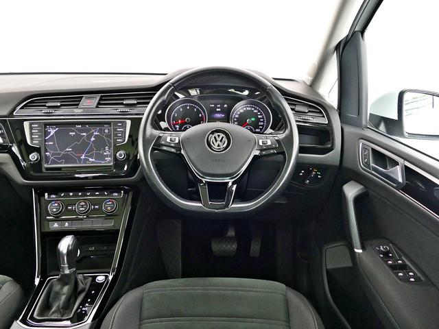 ゴルフトゥーラン TSI ハイライン パノラマスラィディングルーフ 純正ナビ ETC2.0 リアカメラ 歩行者検定エマージェンシーブレーキ 追従機能ACC LEDライト認定中古車(20枚目)