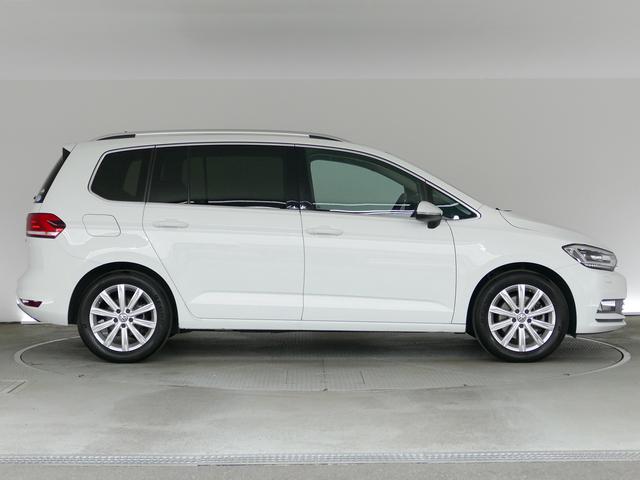 ゴルフトゥーラン TSI ハイライン パノラマスラィディングルーフ 純正ナビ ETC2.0 リアカメラ 歩行者検定エマージェンシーブレーキ 追従機能ACC LEDライト認定中古車(21枚目)