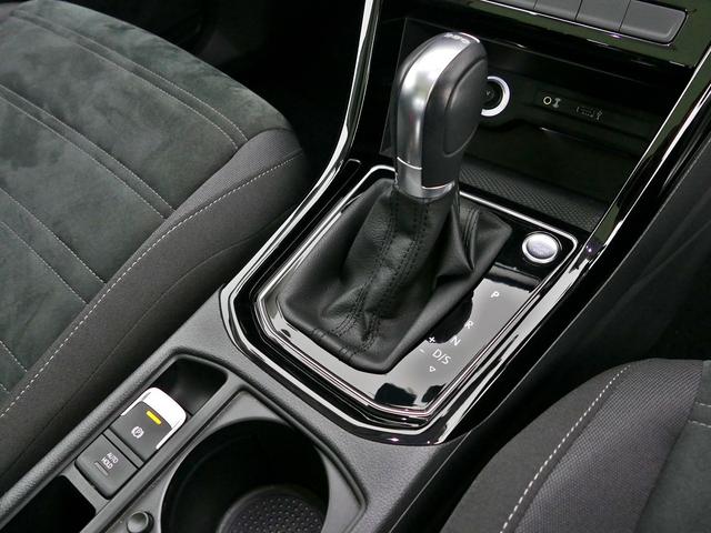 ゴルフトゥーラン TSI ハイライン パノラマスラィディングルーフ 純正ナビ ETC2.0 リアカメラ 歩行者検定エマージェンシーブレーキ 追従機能ACC LEDライト認定中古車(38枚目)